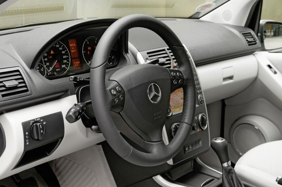  Mercedes-Benz A-Class 5-Door 2009 года  (фото 63 из 114)